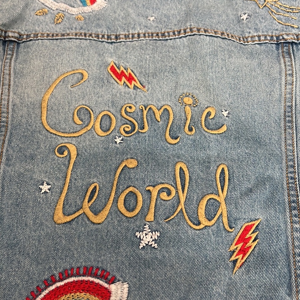 Forever 21 Jean jacket with embroidery “Cosmic World” size M - Picture 8 of 8